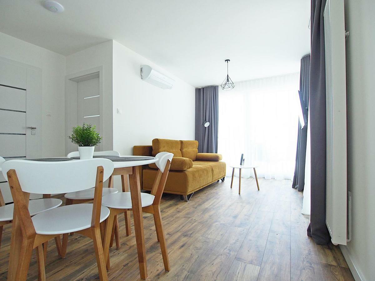 Villa Rasmus 코워브제크 외부 사진